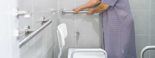 Sécuriser la salle de bain pour senior : le guide complet 2026