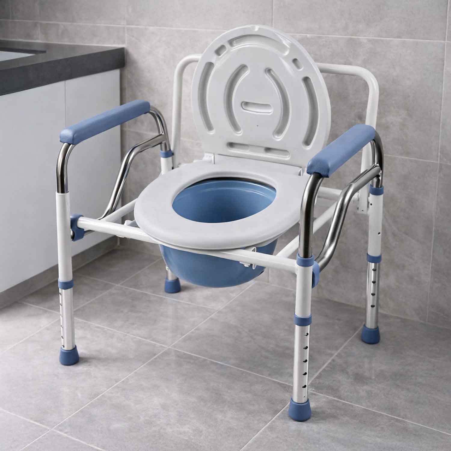 Chaise percée pliable en acier inoxydable avec accoudoirs ergonomiques