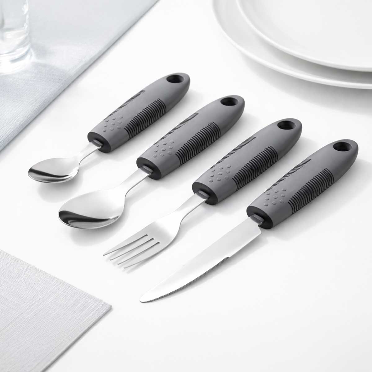 Couverts ergonomiques pour seniors